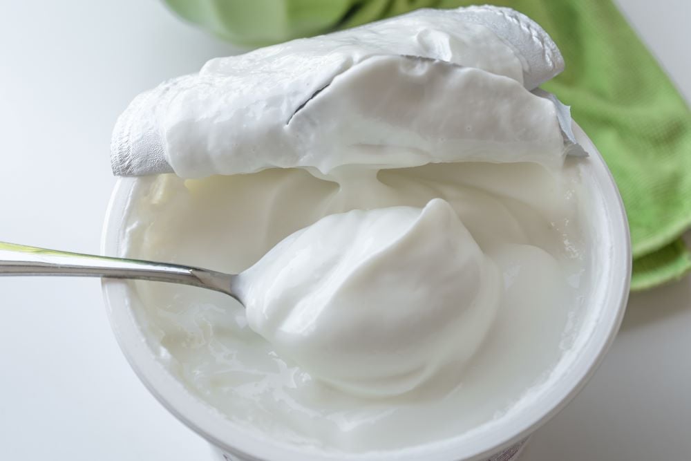 Yoghurt made with a homogenizer